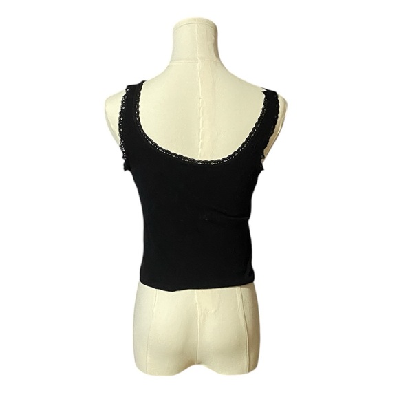 h&m black lace trim tank - Picture 2 of 3